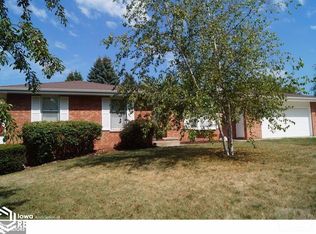 1301 W 15th St S, Newton, IA 50208