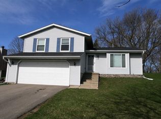 2722 Fell Rd, Madison, WI 53713