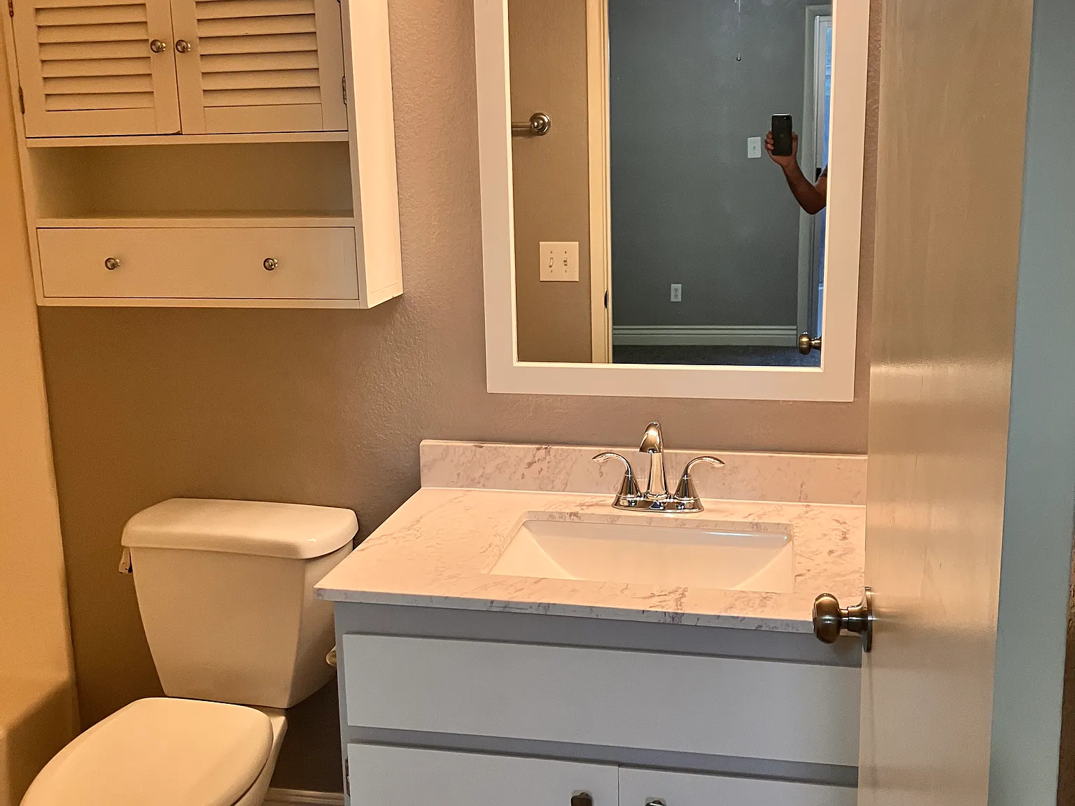 2 bed, 864 sqft, $1,500 — Photo 2