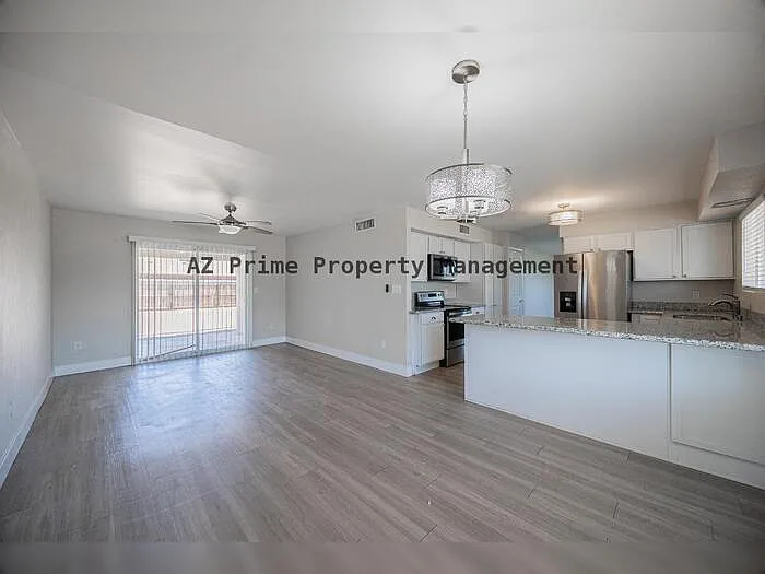 5849 S College Ave — Photo 7
