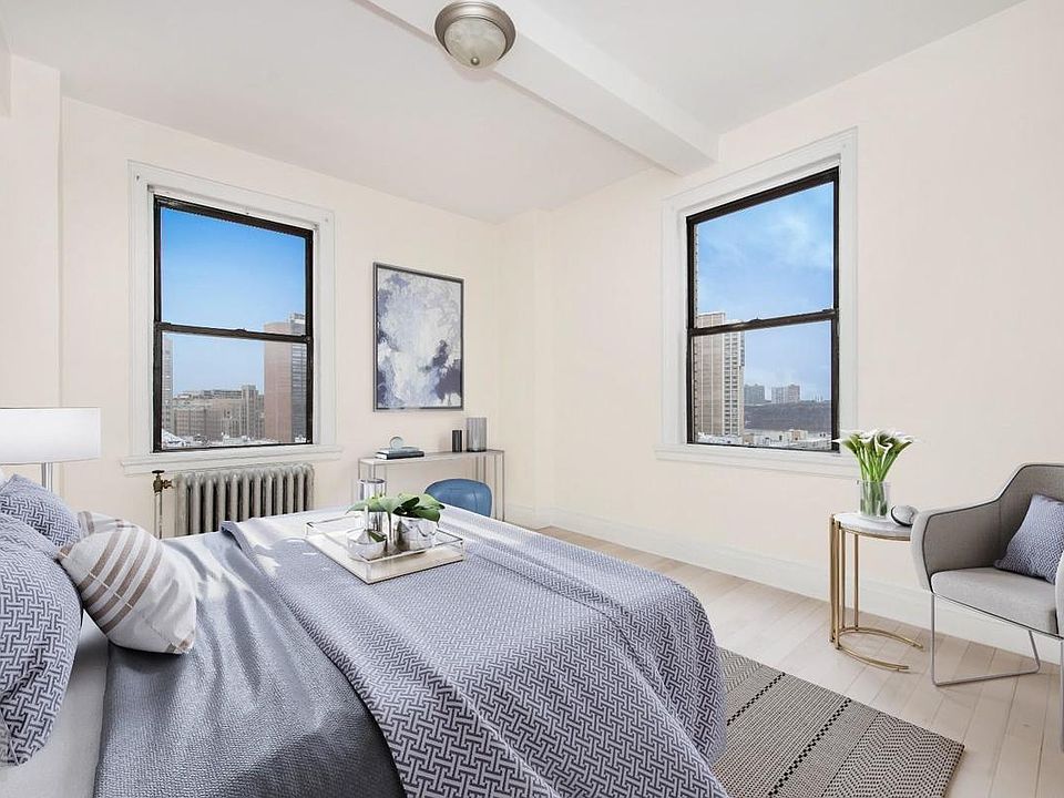2nd image of 639 W 173rd St APT 7C