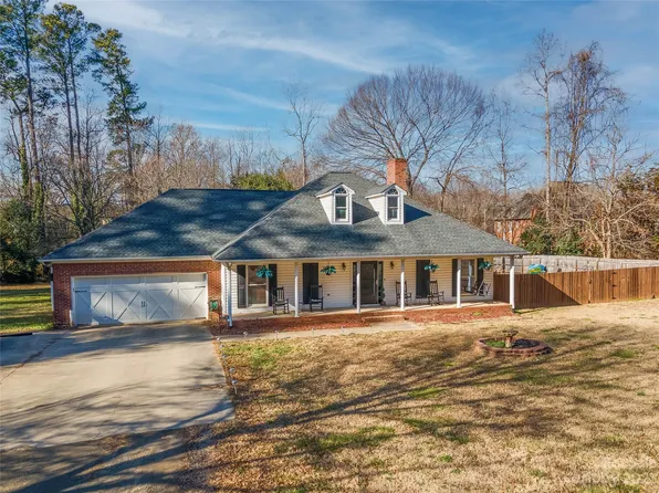 4170 Timber Ln, Gastonia, NC 28056