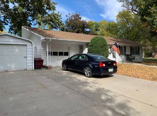 620 Duffield Ave, Hebron, NE 68370