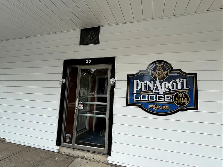 20 W Main St #23 — Photo 2