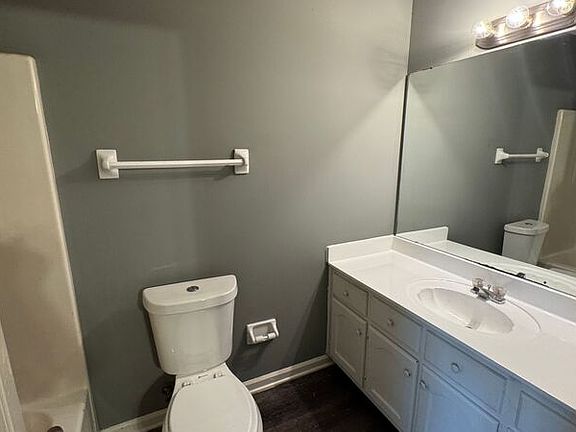 5th image of 5864 Ashridge Place 38141 #Tn