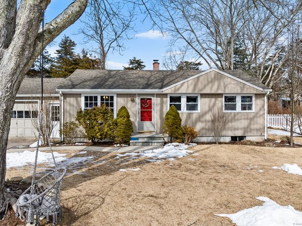 63 Pond Dr, North Stonington, CT 06359