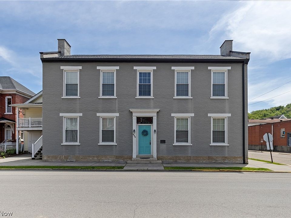 1st image of 900 Main St