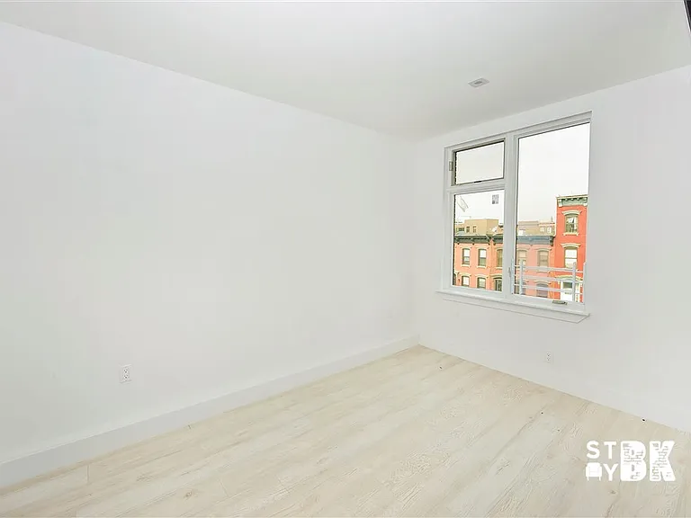 182 Kosciuszko St #2B — Photo 5