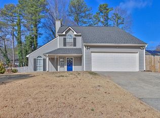 1941 Rocky Mill Ln, Lawrenceville, GA 30044