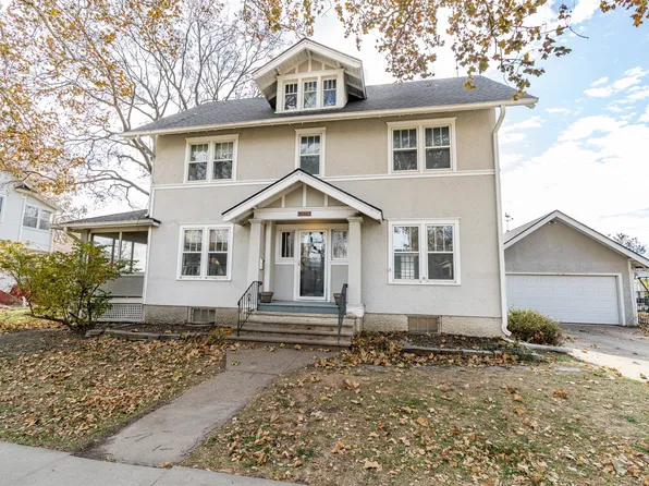 310 W Washington St, Winterset, IA 50273