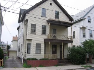 68 Felix St, Providence, RI 02908