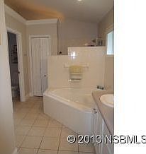 5th image of 2223 Davis Dr