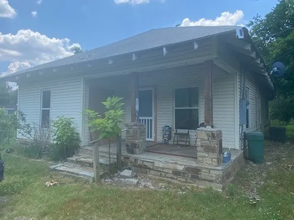 223 N Denver St, Spiro, OK 74959