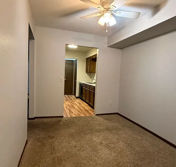 3355 W Laskey Rd — Photo 11