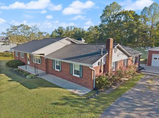 679 Proctor Rd, Beattyville, KY 41311