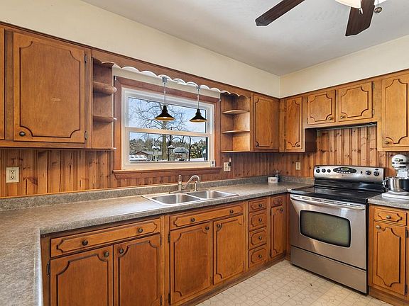 5th image of 1252 Township Road 608