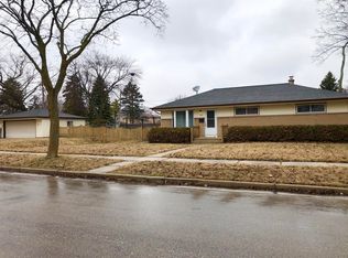 8800 W Olive St, Milwaukee, WI 53222