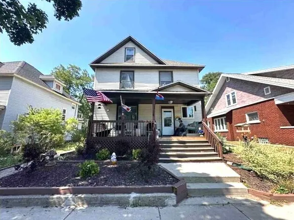 29 E 16th St, Holland, MI 49423