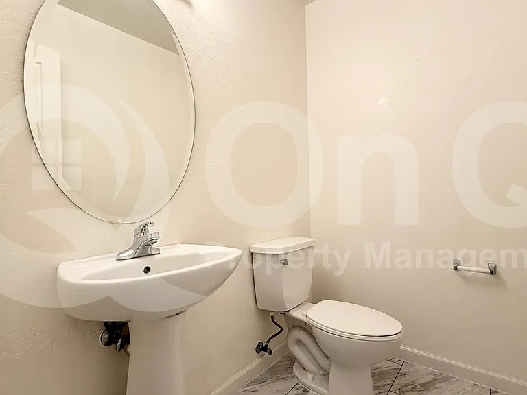 1387 W Marlin Dr — Photo 16