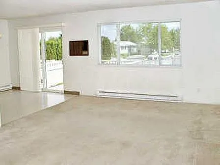 knolls living dining_06152021