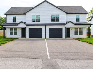245 & 249 Whispering Hills Blvd, Bowling Green, KY 42101