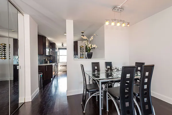 Sold by SBNY RE | media 33