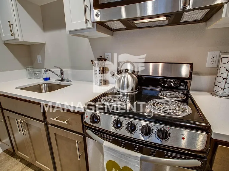 3605 NE 14th Ave #B — Photo 8