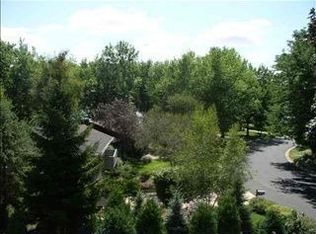 3033 Dianne Dr, Middleton, WI 53562