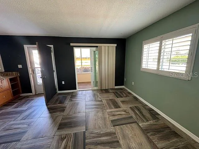 300 Base Ave E #111 — Photo 6