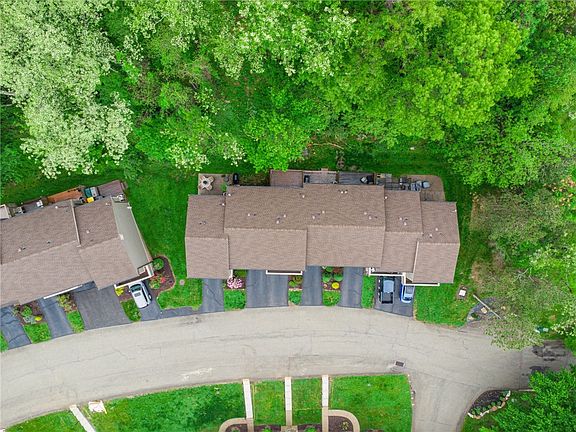2nd image of 610 Arkwood Dr