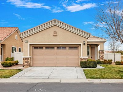 10438 Lakeshore Dr, Apple Valley, CA, 92308