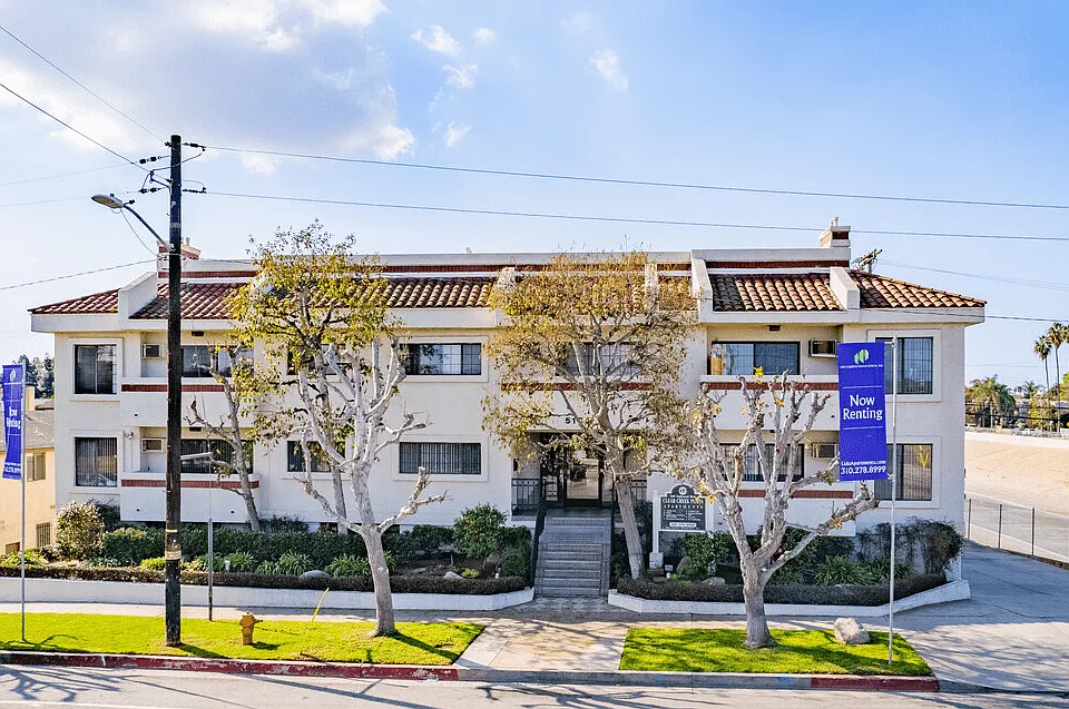 5105 Inglewood Blvd