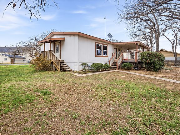 3rd image of 809 County Road 529