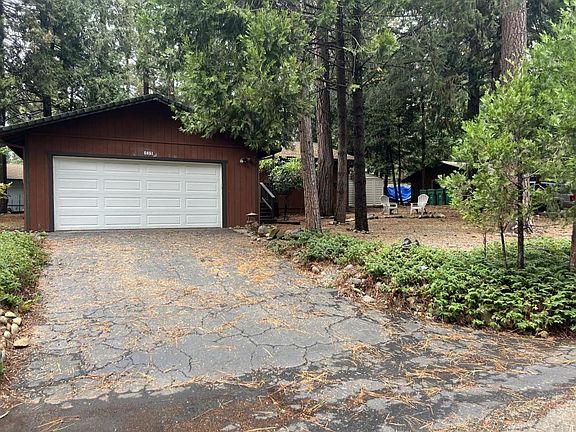 2nd image of 5851 Lupin Ln