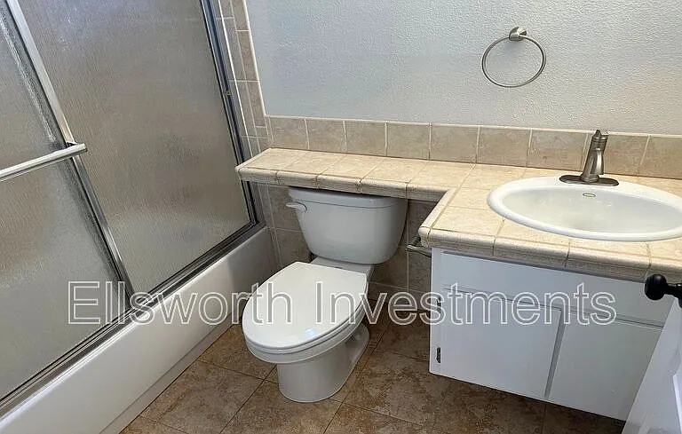 9914 Bourbon Ct — Photo 8