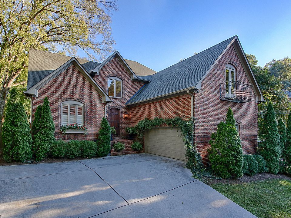 1st image of 3828 Dellwood Dr