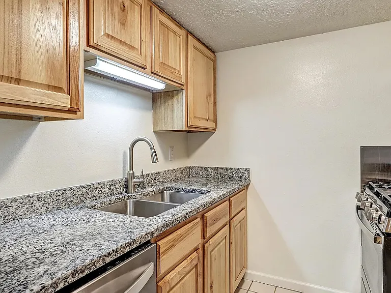 8333 Comanche Rd NE #2C — Photo 5