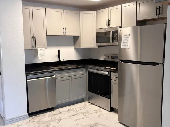30 E Brown Rd Unit 2035, Mesa, AZ 85201