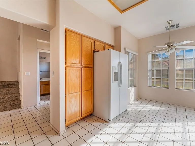 8150 Canto Ave — Photo 6