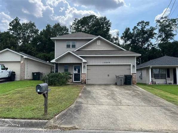 10649 Senegal Dr, Pensacola, FL 32534
