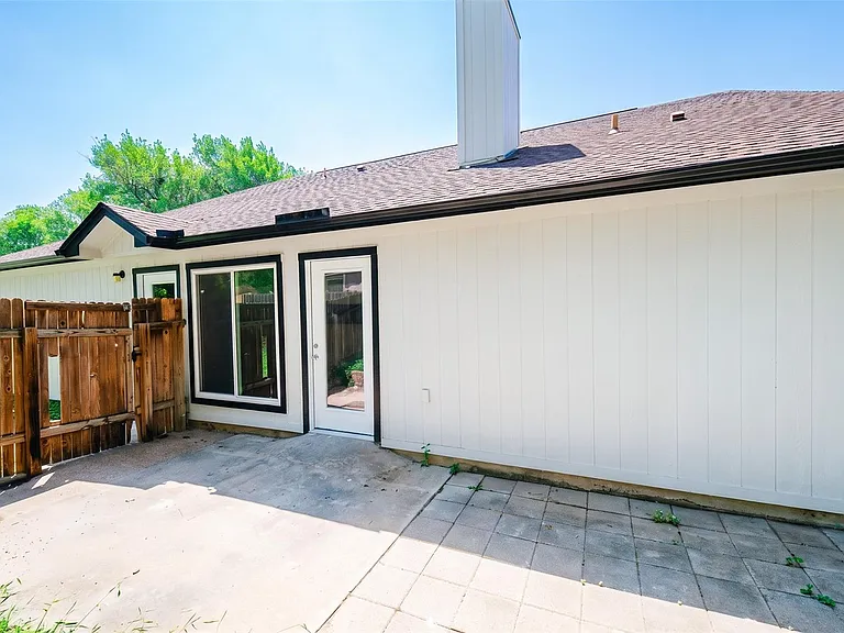 339 Fantail Loop #B — Photo 9