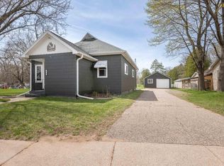 910 Point Basse Ave, Nekoosa, WI 54457