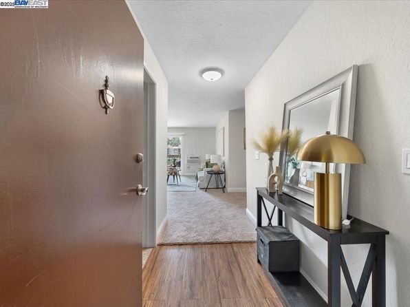 1085 Murrieta Blvd APT 318, Livermore, CA 94550