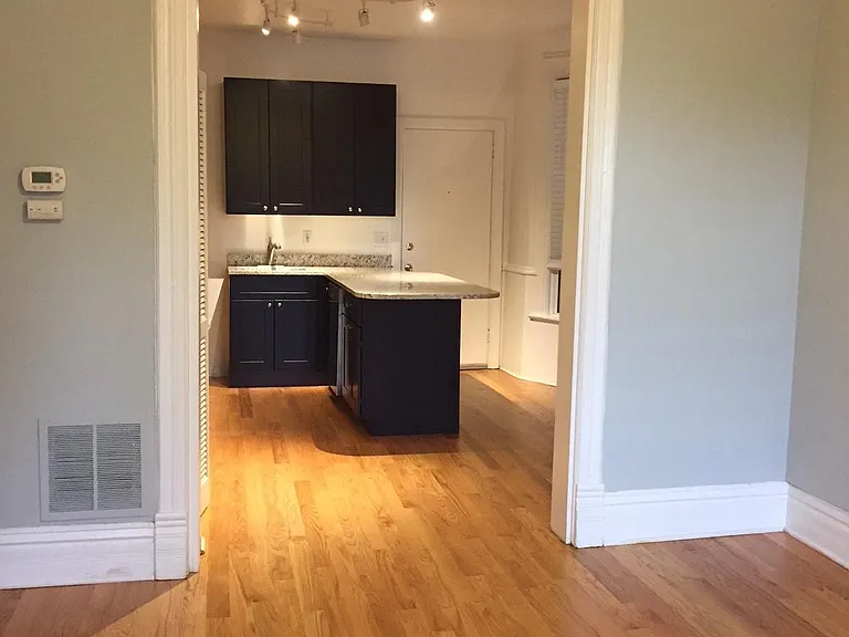 3110 N Racine Ave #1R — Photo 9