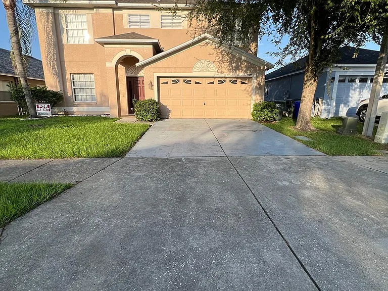 3986 Rollingsford Cir — Photo 1