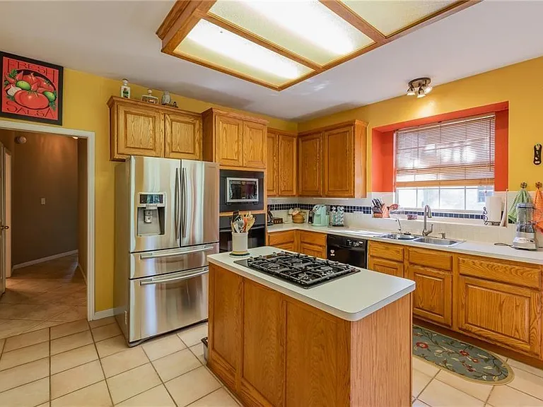19313 Kennemer Dr — Photo 11