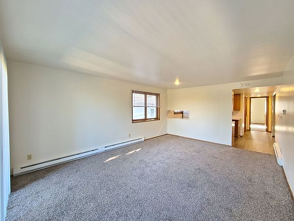 3rd image of 705 S Lincoln St #304N