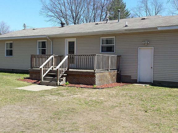 4th image of 1551 Stafford Dr