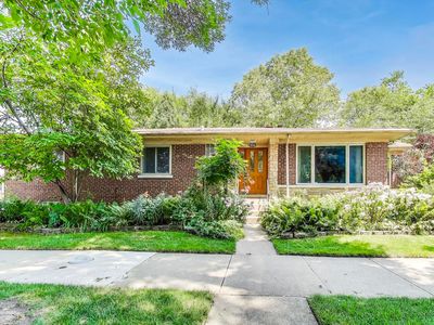 5305 N Virginia Ave, Chicago, IL, 60625