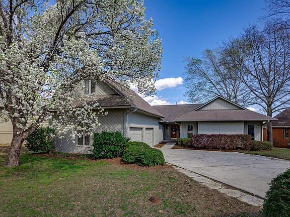 2nd image of 1045 Jones Rd